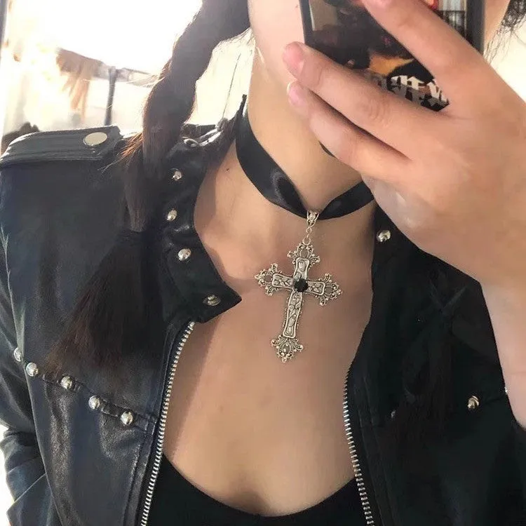 Exaggerated Gothic Blood Drop Cross Necklace