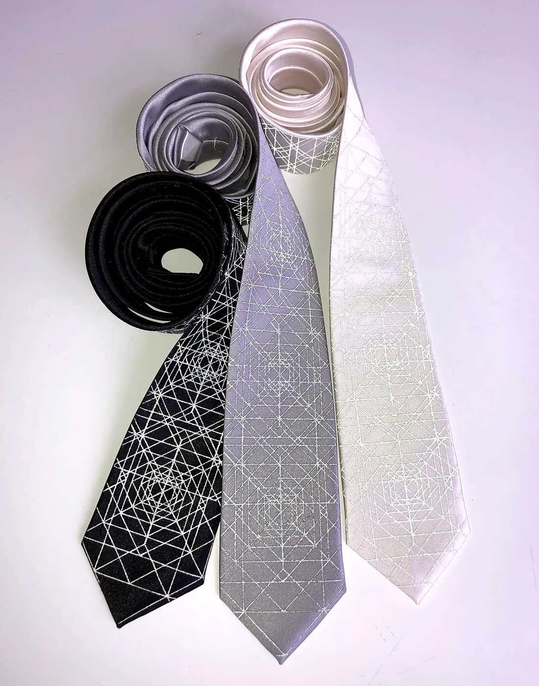 Op Art Triangles Necktie, Retroreflective Print Tie