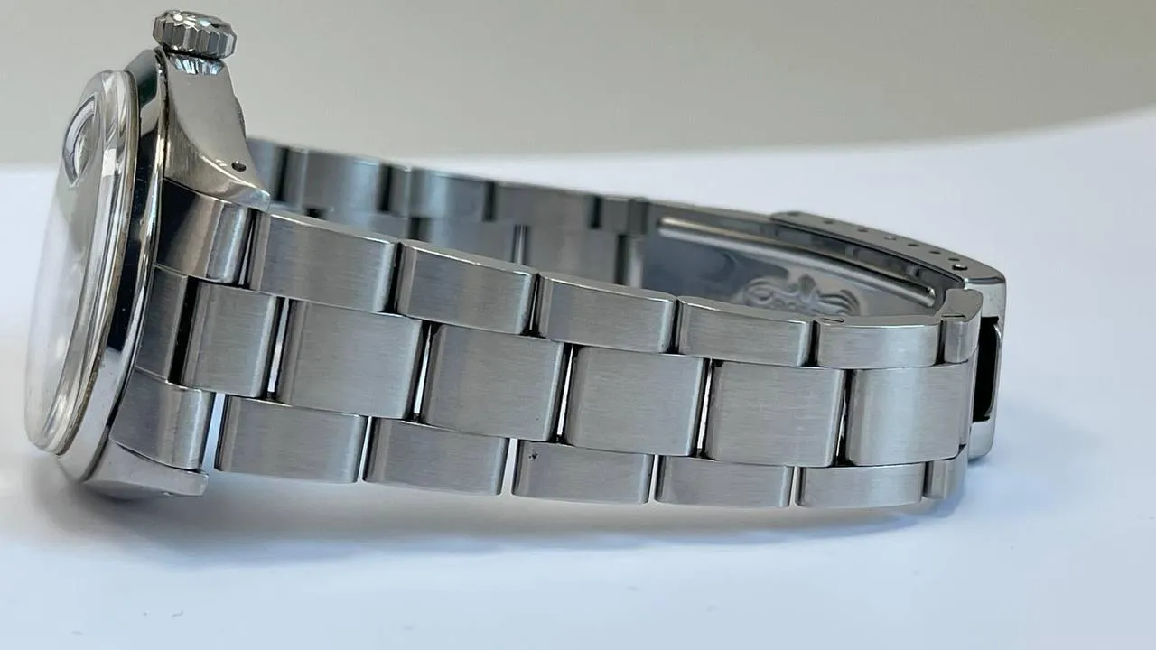 Rolex Oyster Perpetual Date 1500 No card No box