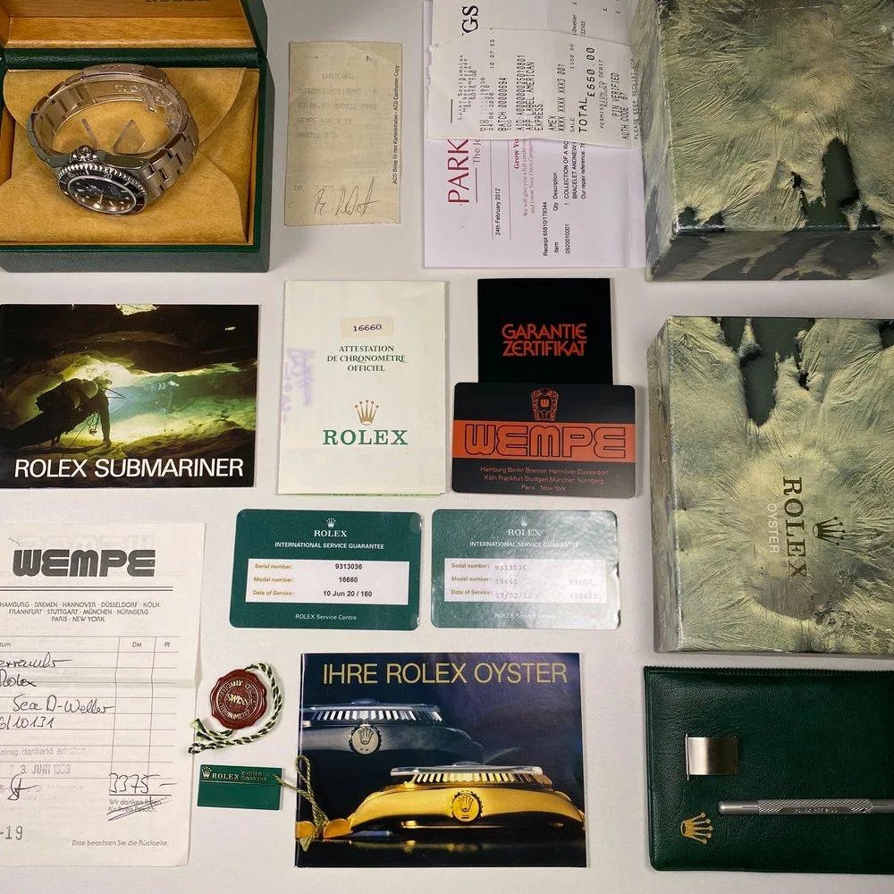 Rolex Sea Dweller 16660 (1989)
