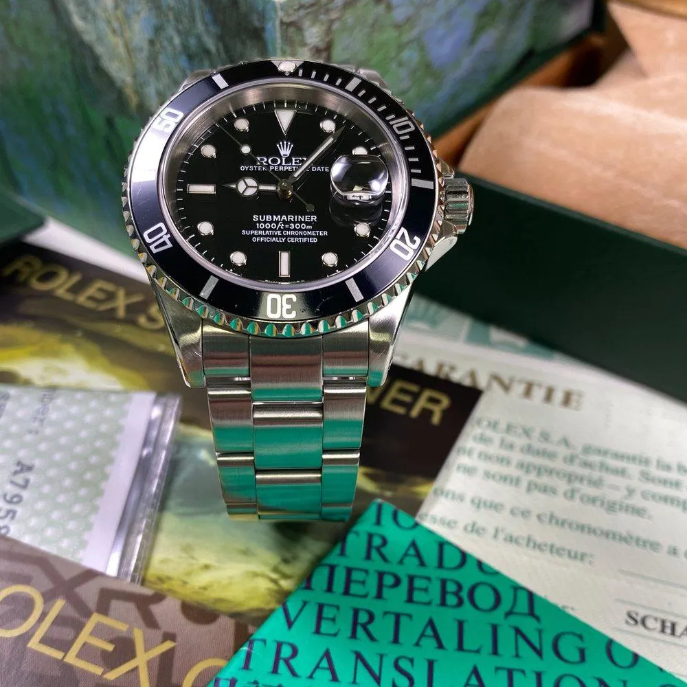 Rolex Submariner 16610 Date (2000)