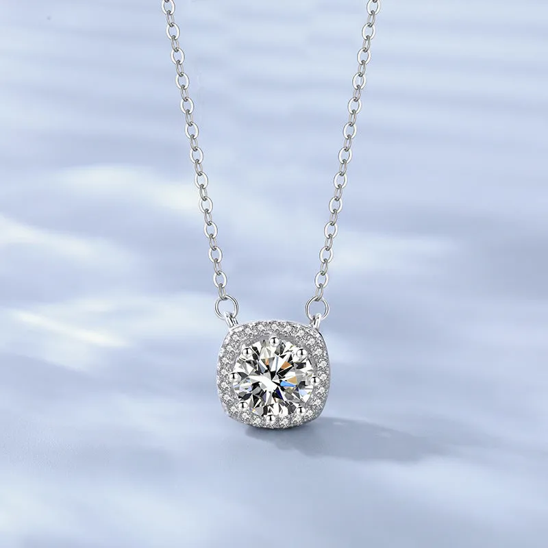 Silver necklace sugar cube light luxury moissanite clavicle chain women's fashion versatile
