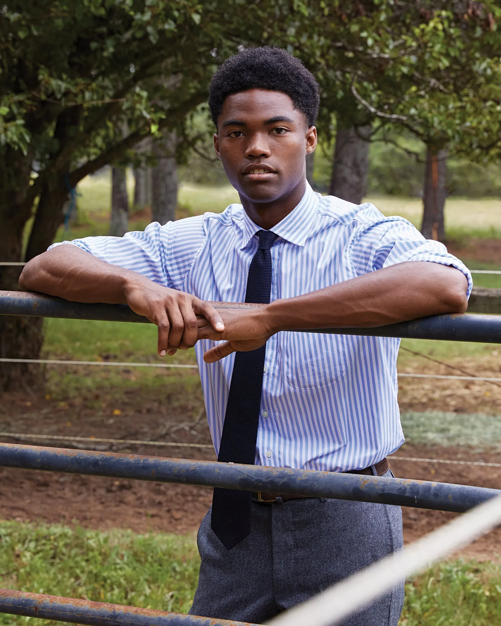 Spread Collar Dress Shirt in Sky Awning Stripe Poplin